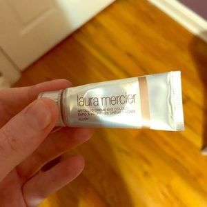 Laura Mercier Metallic Creme Eyeshadow (Alloy)